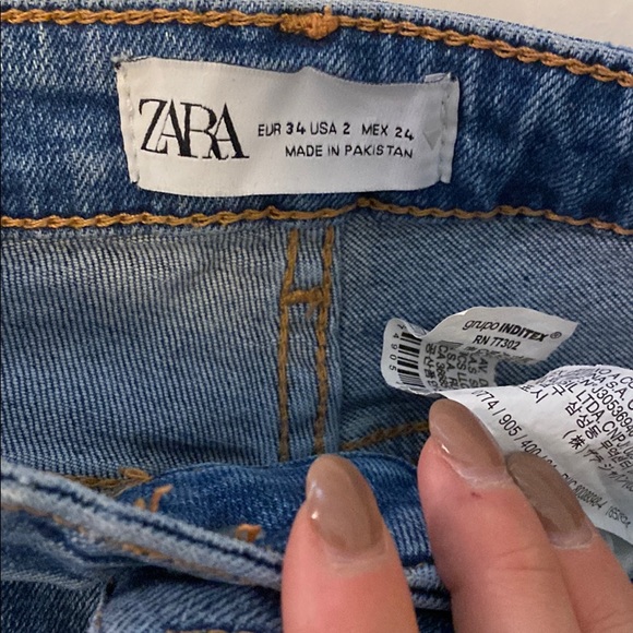 Zara jeans - Picture 4 of 4